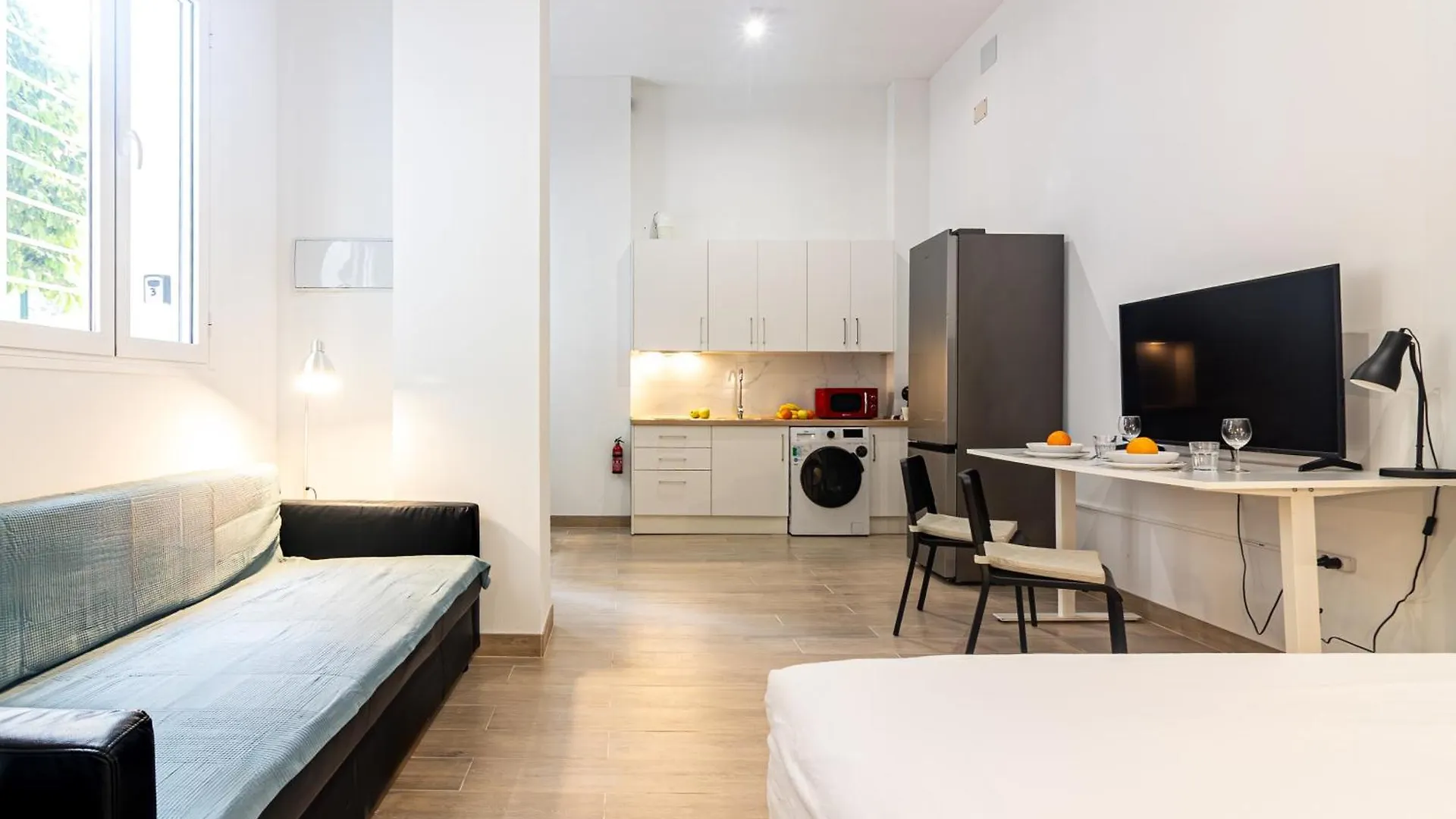 Estudio Huelin Playa Malaga Apartment
